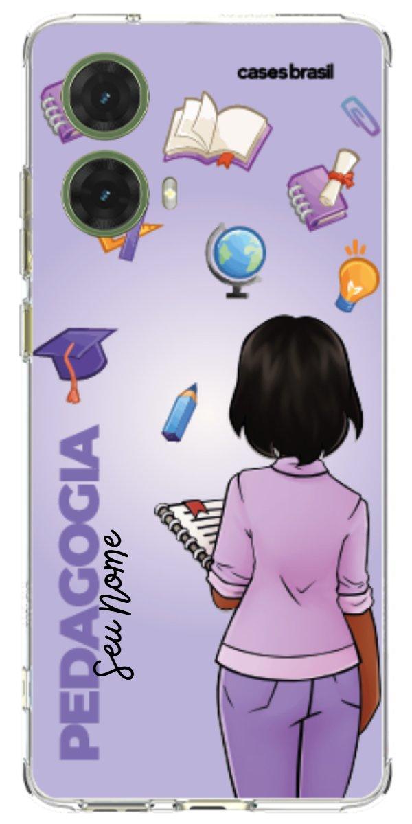 Capinha para celular Pedagogia - Boneca Profissão Com Fundo