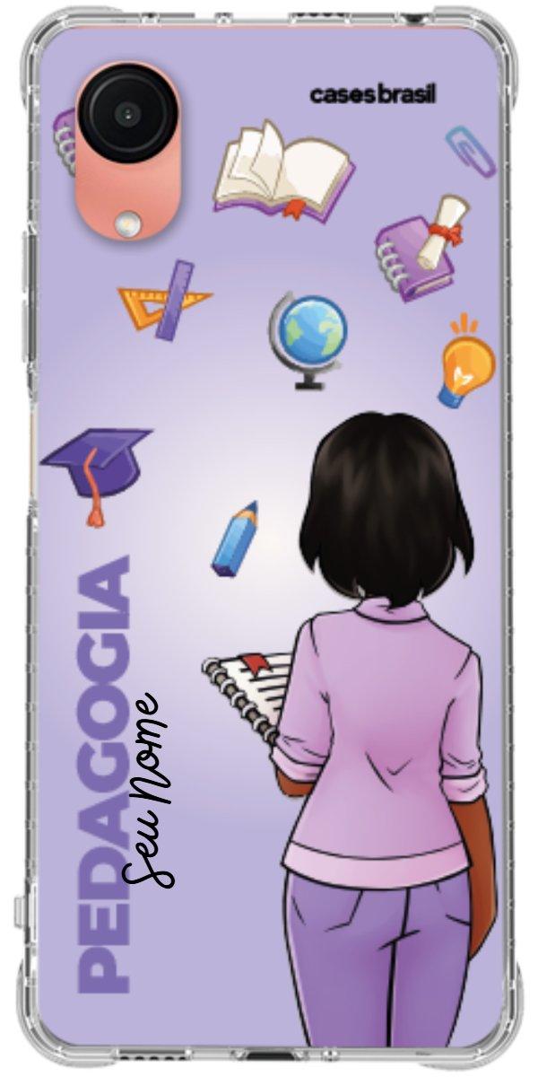 Capinha para celular Pedagogia - Boneca Profissão Com Fundo