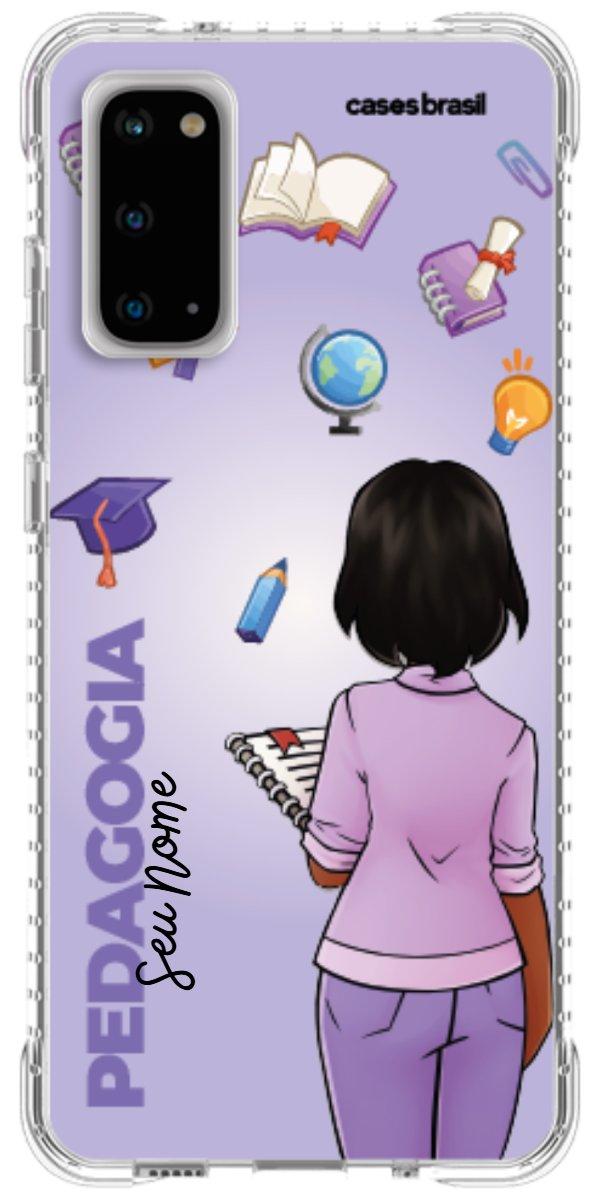 Capinha para celular Pedagogia - Boneca Profissão Com Fundo