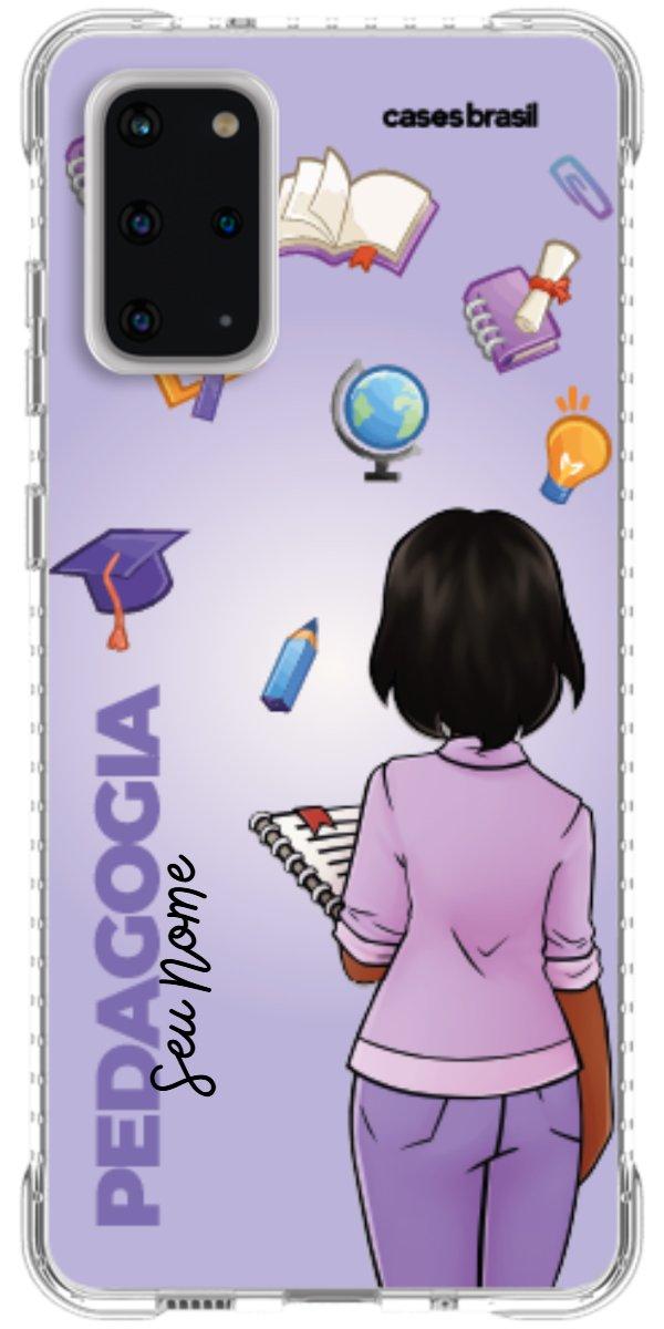Capinha para celular Pedagogia - Boneca Profissão Com Fundo