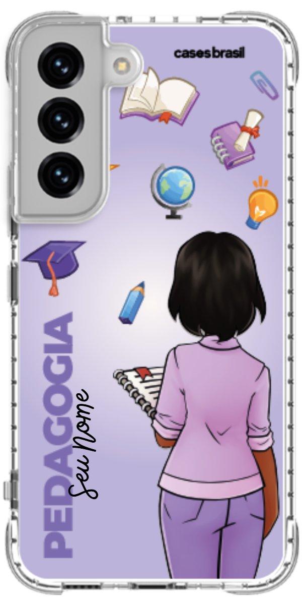 Capinha para celular Pedagogia - Boneca Profissão Com Fundo